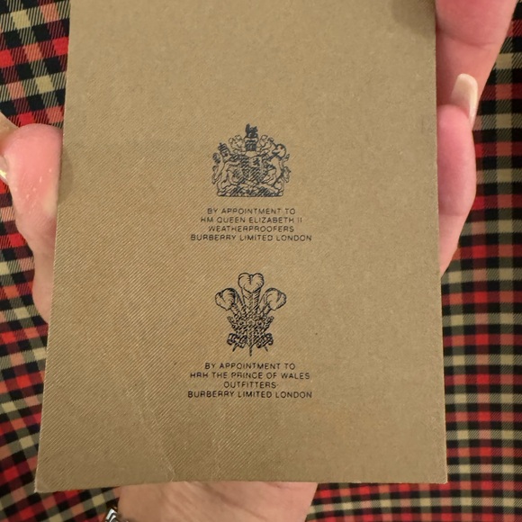 Burberry
Burberry Reversible Detachable Sleeve Jacket - Picture 13 of 15